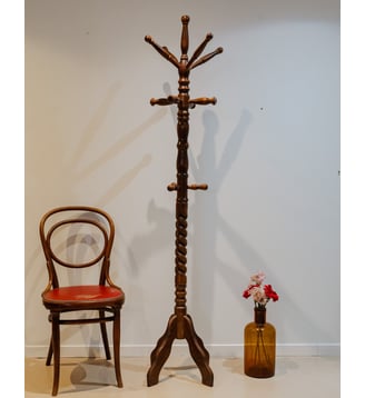 Porte-manteau en bois Max N°318- Produit chiné - Debongout - Bois foncé