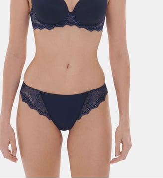 Tanga Caresse détails dentelle Simone Pérèle