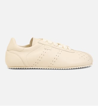 Baskets Soft Basses En Cuir Lisse unisexes - AMI Paris - Ivoire
