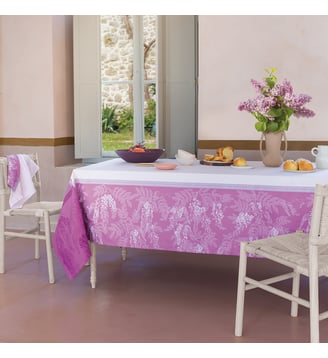Nappe pur coton antitache motif jacquard violet Glycines parme - Garnier Thiebaut - Parme