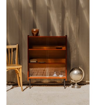 Vitrine en bois Victoria N°1317- Produit chiné - Debongout - Bois foncé