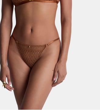 Tanga Aubade