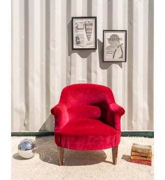 Fauteuil en velours rose Ernest N°1517- Produit chiné - Debongout - Rose