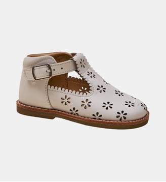Salomés perforées en cuir Cyrillus