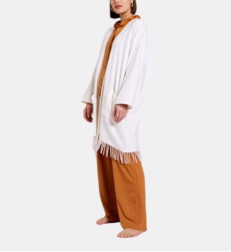 Poncho 3/4  en laine polyamide, éponyme - Laurence Tavernier - Écru