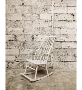 Rocking-chair blanc Alibert N°37- Produit chiné - Debongout - Blanc