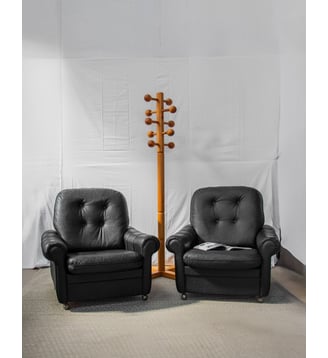 Paire de fauteuils noirs Jakob N°641- Produit chiné - Debongout - Noir