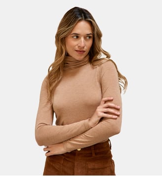 T-shirt manches longues col roulé uni TOVA - La Petite Etoile - Camel