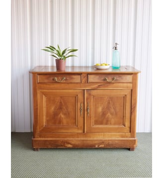 Buffet en bois clair Gilbert N°1727- Produit chiné - Debongout - Doré
