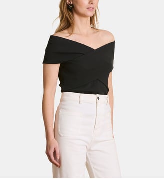 T-shirt ajusté col bardot croisé - La Fée Maraboutée - Noir
