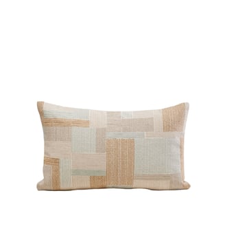 housse de coussin  Coton rebrodé d’un patchwork graphique - Madura - Naturels et céladon