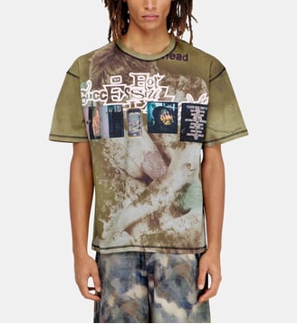 T-shirt décontractée avec imprimés et écussons sur l’ensemble. - Diesel - Vert