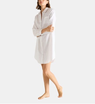 Chemise de nuit col classique en satin, Essentiel Uni - Laurence Tavernier - Blanc
