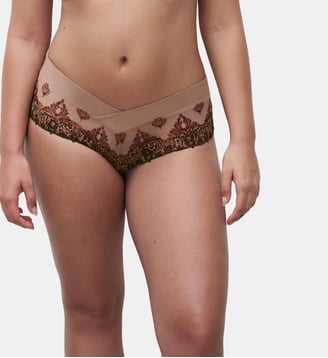 Shorty dégagé broderie italienne Chantelle