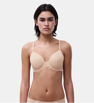 Soutien-gorge spacer moulé emboîtant en dentelle Chantelle