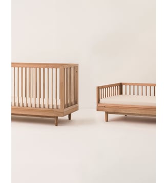 Lit bébé évolutif en chêne massif  PURE + kit évolutif junior Nobodinoz
