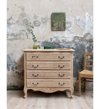 Commode en bois moulurée Garance N°773- Produit chiné - Debongout - Bois clair