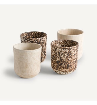 Lot de 4 tasses en grès mat AM.PM