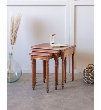 3 tables gigognes Barbara N°202- Produit chiné - Debongout - Ambre