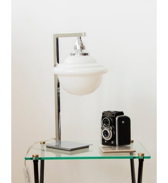 Lampe chromée en opaline Julia N°631- Produit chiné - Debongout - Blanc