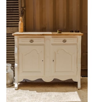 Buffet en bois blanc Gilbert N°1685- Produit chiné - Debongout - Bois clair