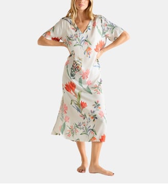 Chemise de nuit longue col v en satin - Laurence Tavernier - Blanc