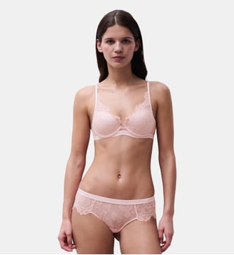 Shorty dégagé avec dentelle de Leavers Chantelle X