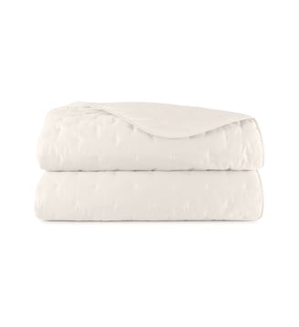 Couvre lit en satin - Yves Delorme - Nacre