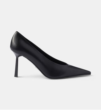 Escarpins à bout pointu - Prada - Noir