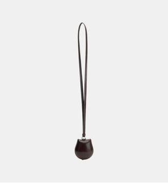 Collier Lemaire X  Carlos Peñafiel en cuir Lemaire