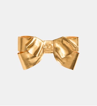 Broche Trop Chou en métal noeud papillon imprimé signature - Valentino Garavani - Doré
