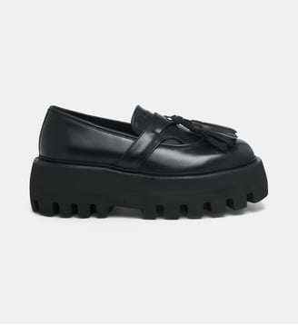 Mocassins Sofa en cuir de veau - McQueen - Black