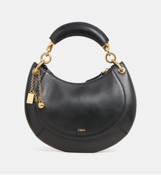 Petit sac hobo Banana en cuir lisse
- Chloé - Black
