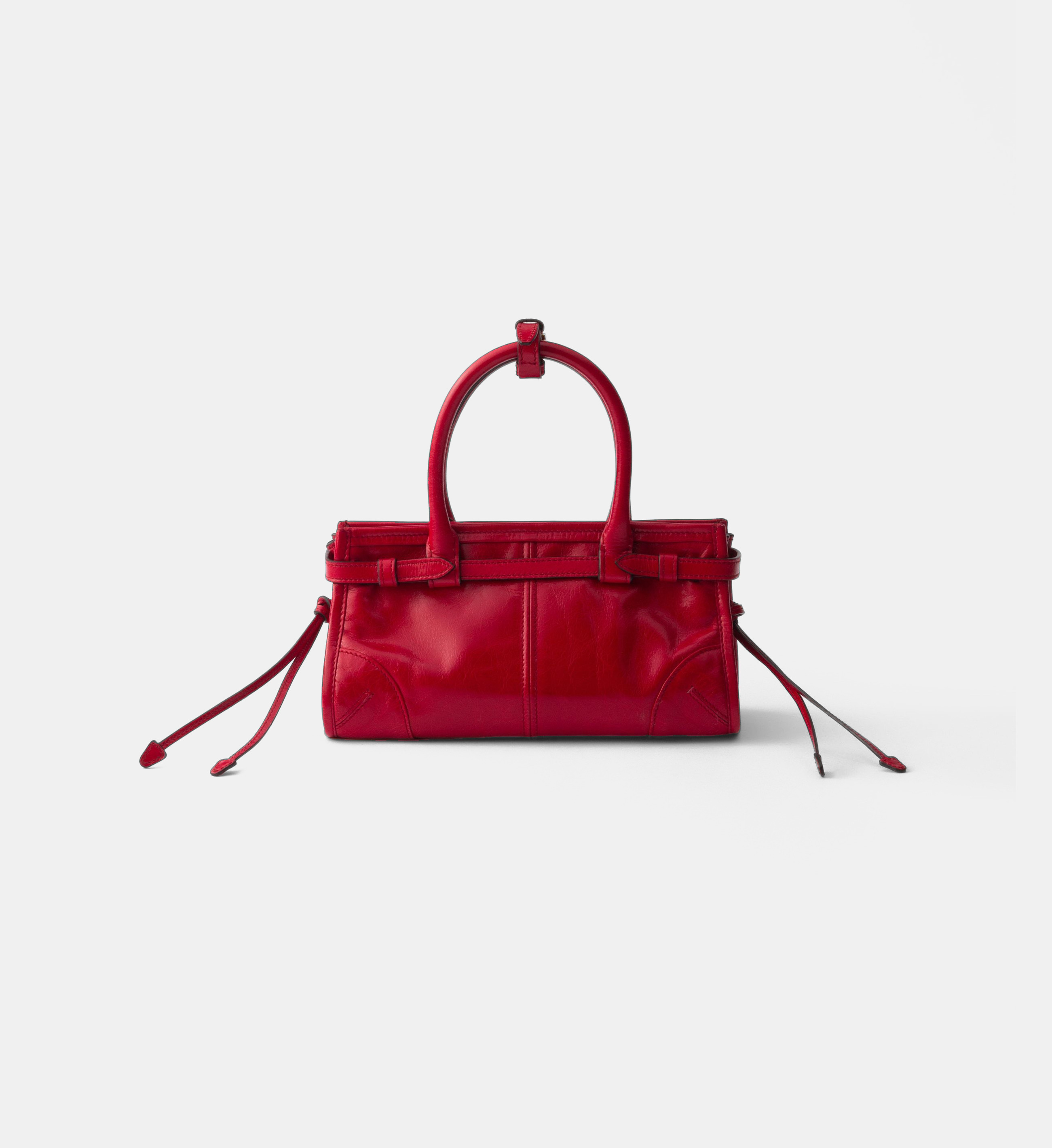 Sac à Main Mondani En Cuir Rouge - Occasion, Taille Medium, Bandoulière 10 Pouces